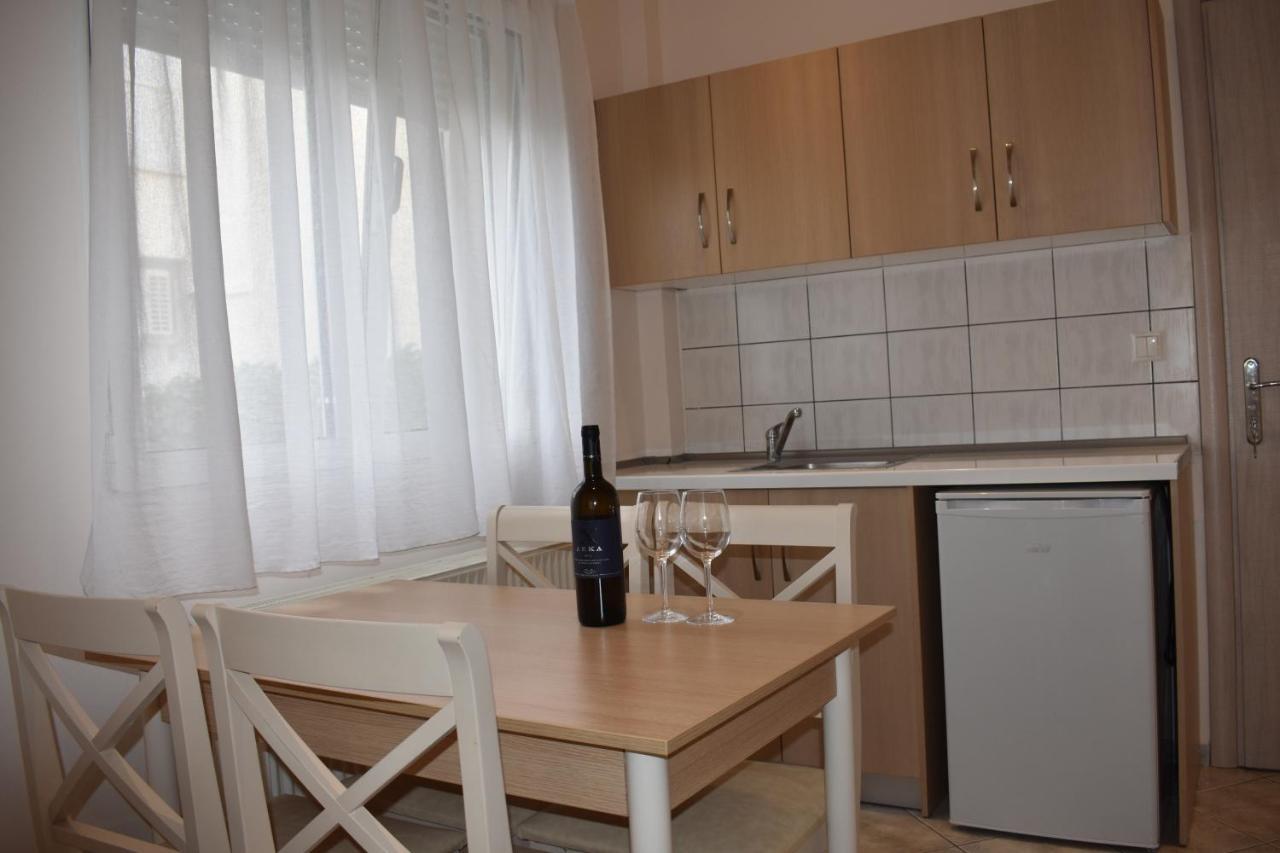 Marinis Boutique Rooms Nea Iraklitsa Exteriér fotografie